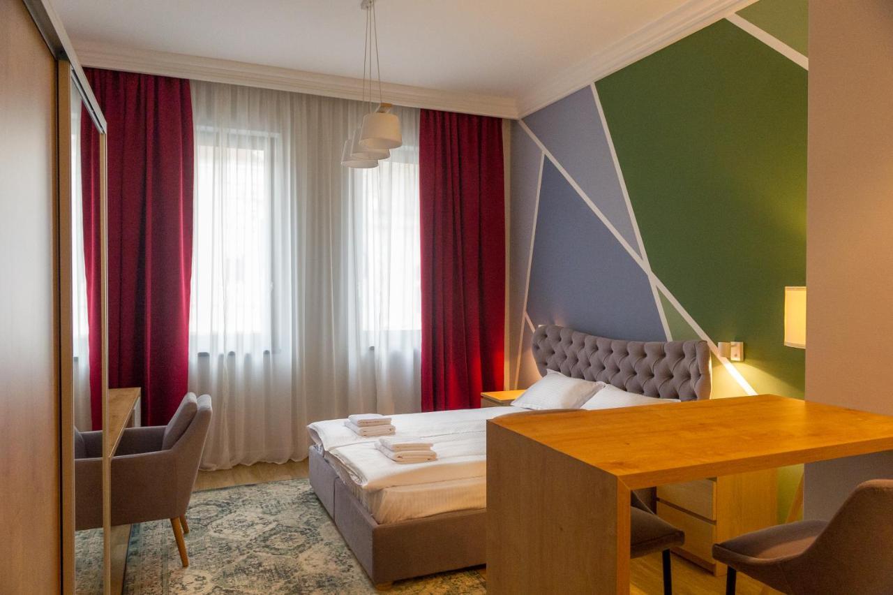 H11 Downtown Apartments Târgu-Mureş Esterno foto
