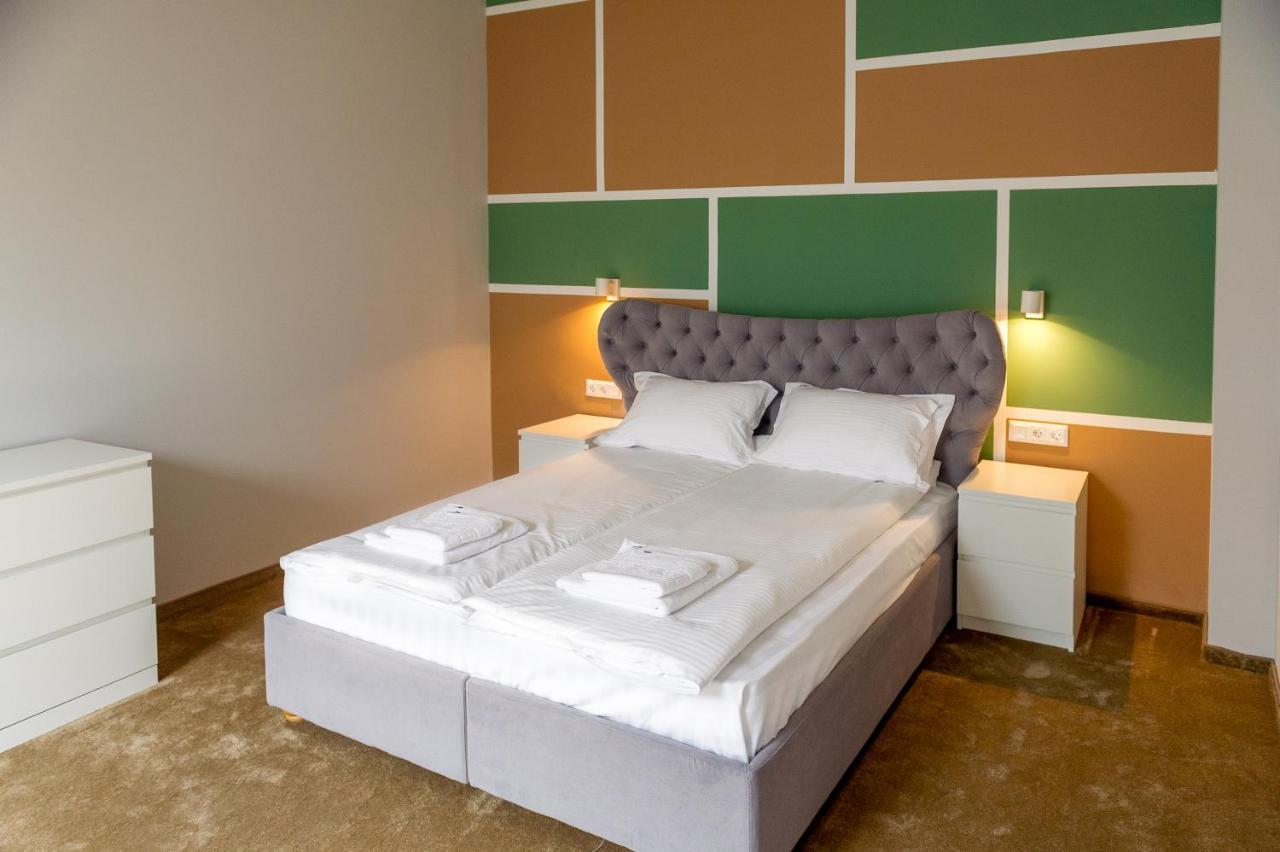 H11 Downtown Apartments Târgu-Mureş Esterno foto