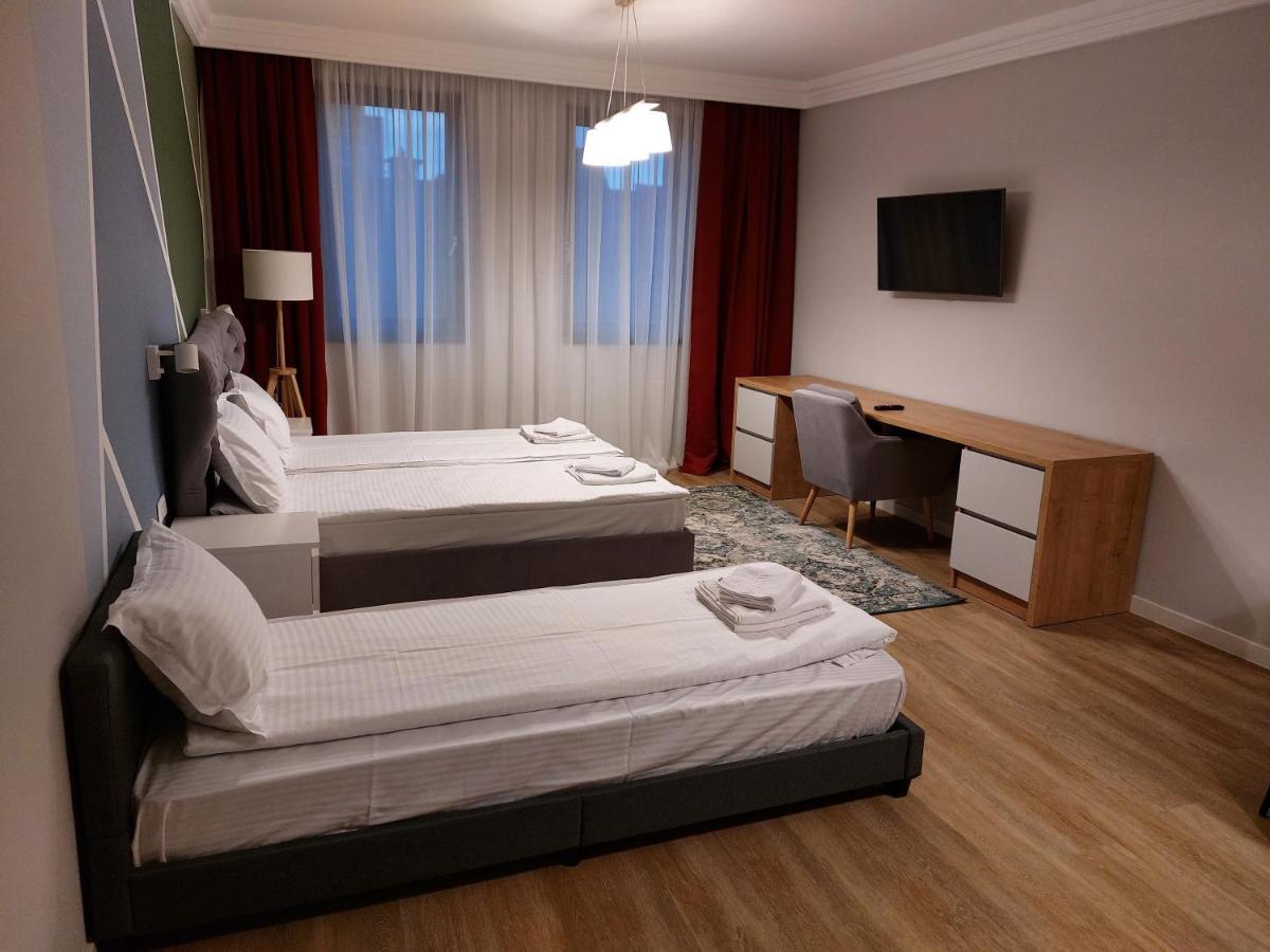 H11 Downtown Apartments Târgu-Mureş Esterno foto